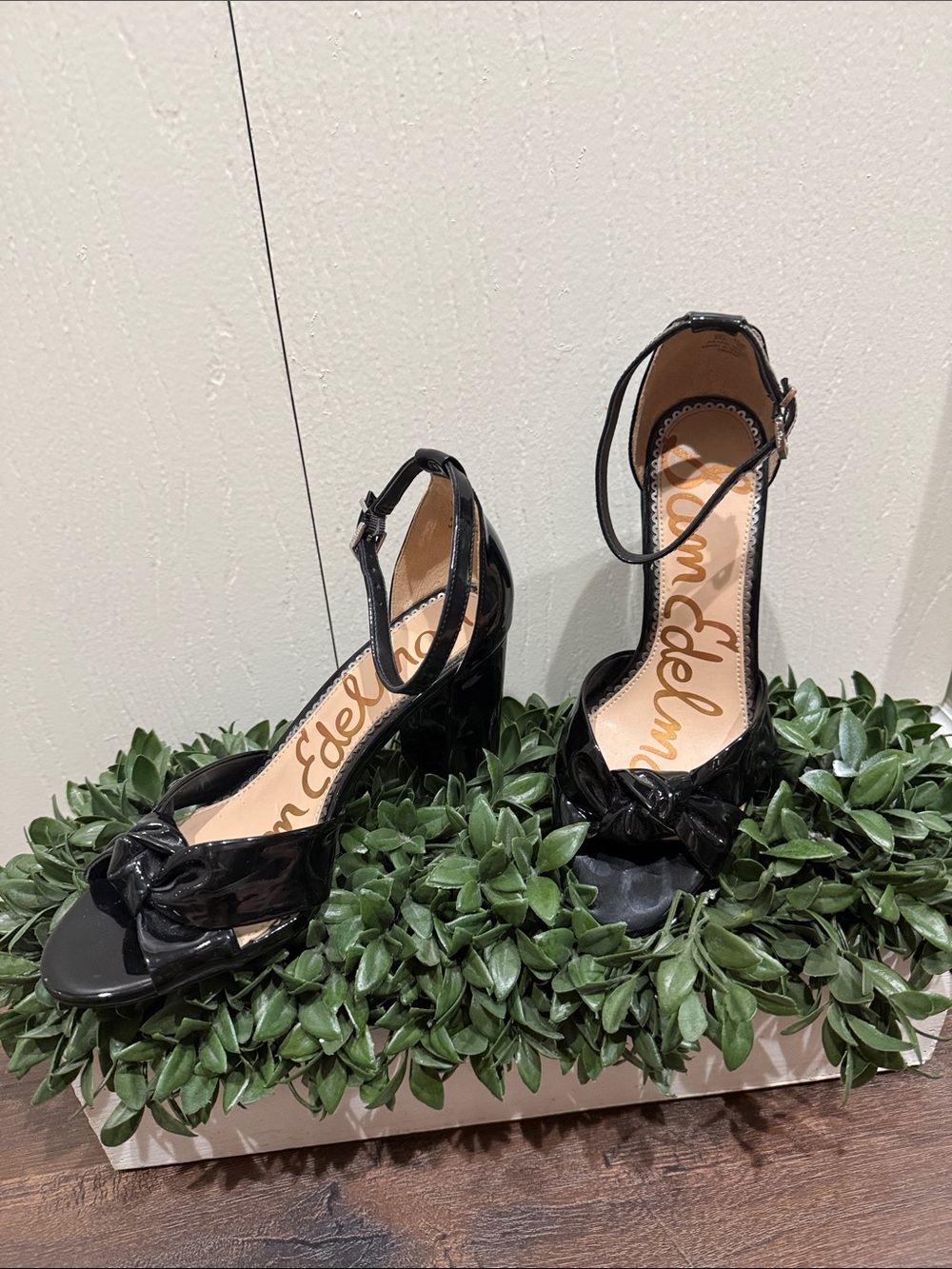 Sam Edelman Black Patent Odena Knotted Toe Ankle-Strap Heels Size 8